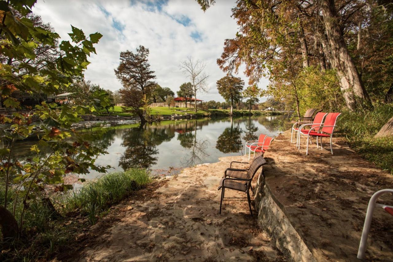 ניו בראונפלס Gruene River Hotel & Retreat מראה חיצוני תמונה